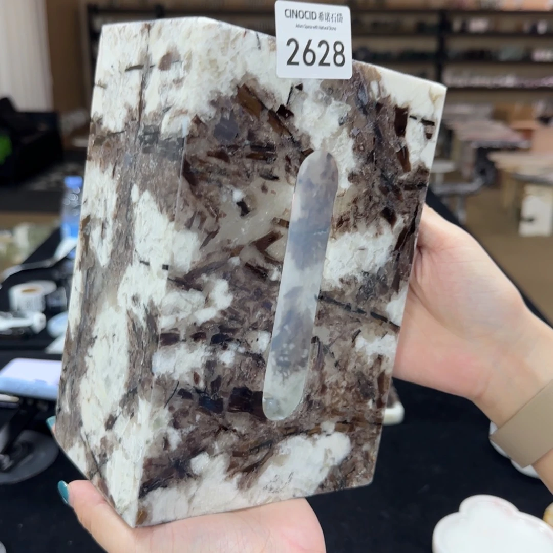 2628千山暮雪纸巾盒