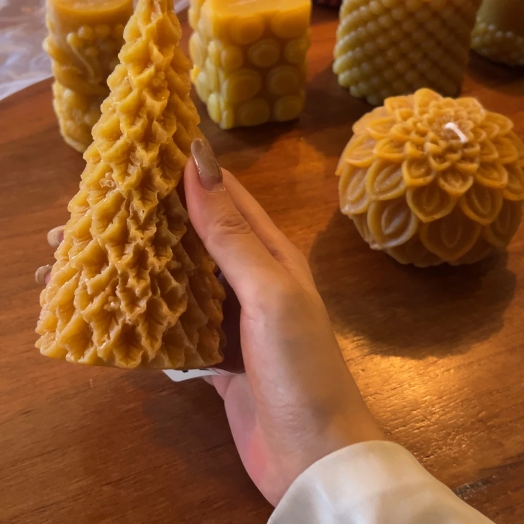 瓷片陶瓷。      陶瓷。