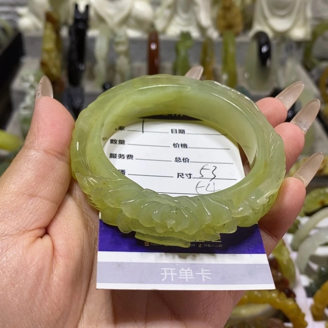 【闪购商品】未镶嵌蛇纹石玉手镯
