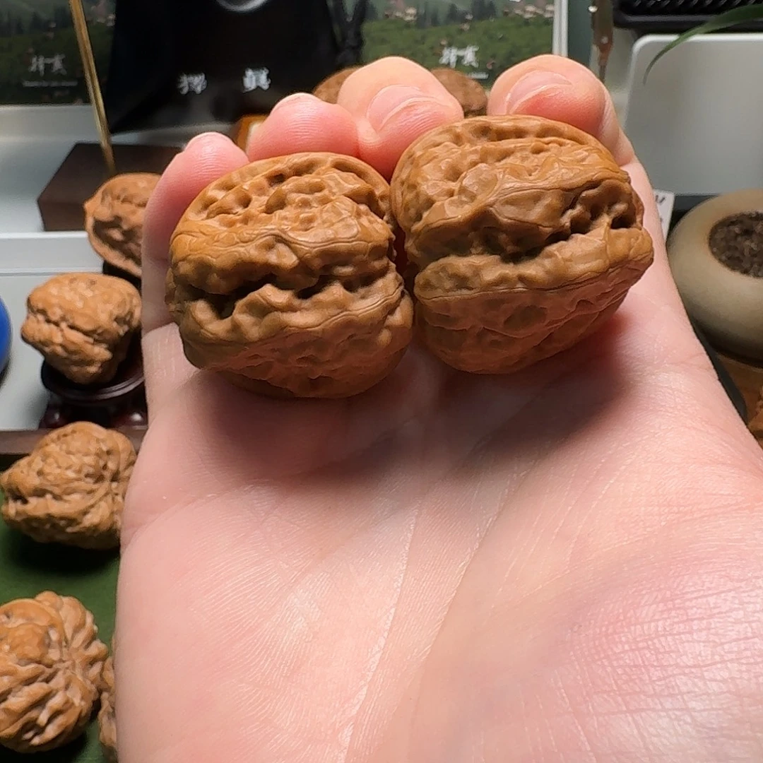 拍***跑文玩核桃吊坠择真严选35四开背S级延庆