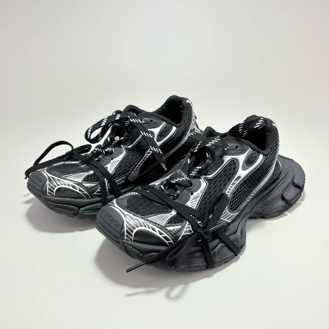 95新 Balenciaga/巴黎世家 巴黎世家3XL黑银老爹鞋40码 95新13977
