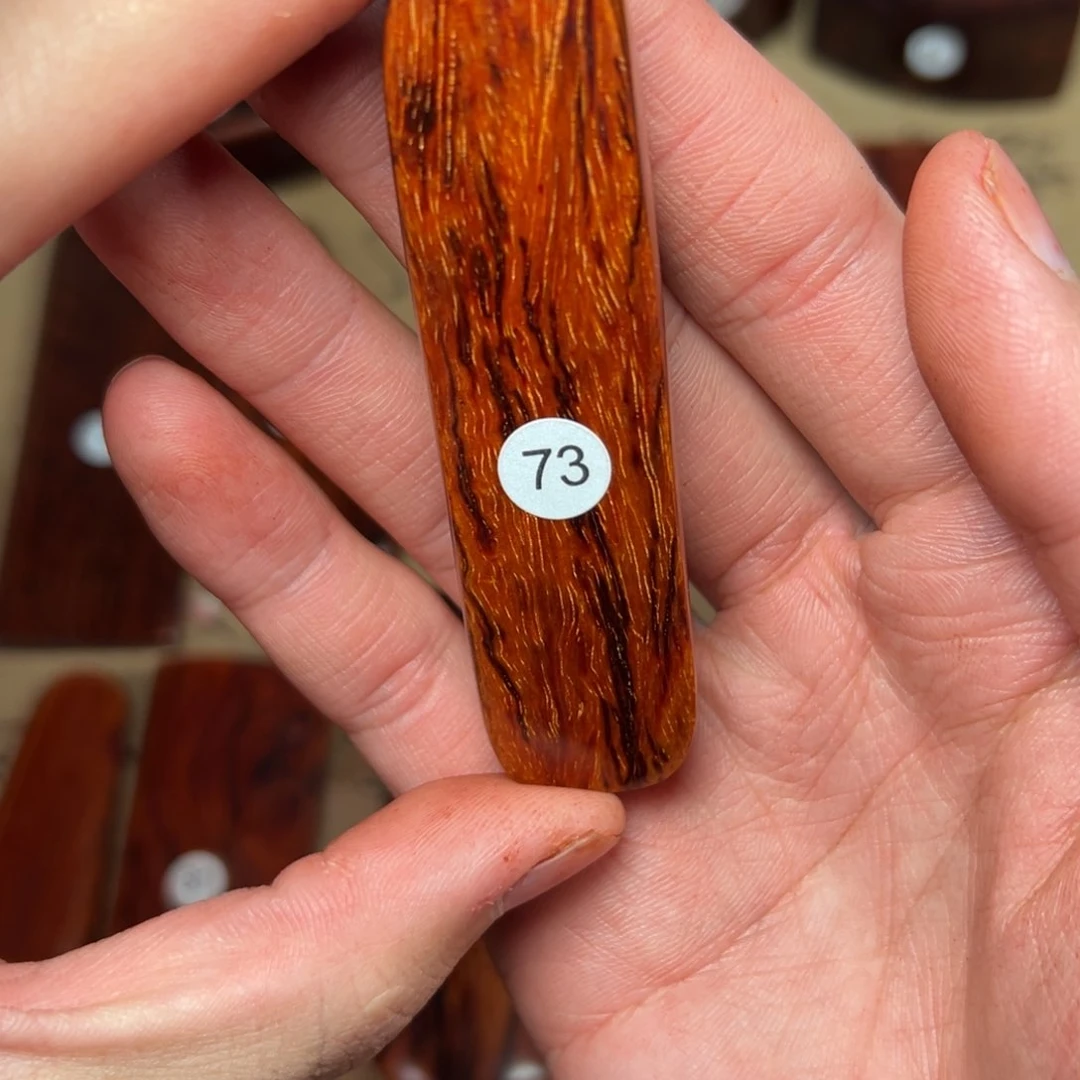 檀香紫檀（小叶紫檀）青*