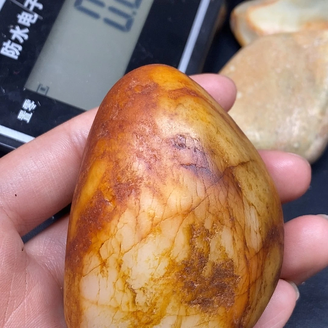 和田玉（糖玉）未镶嵌挂件