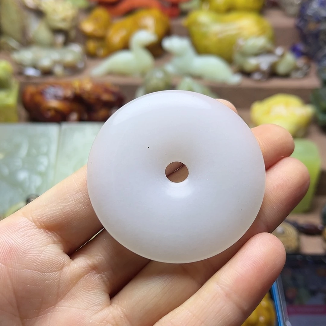 白玉菩提吊坠153。。