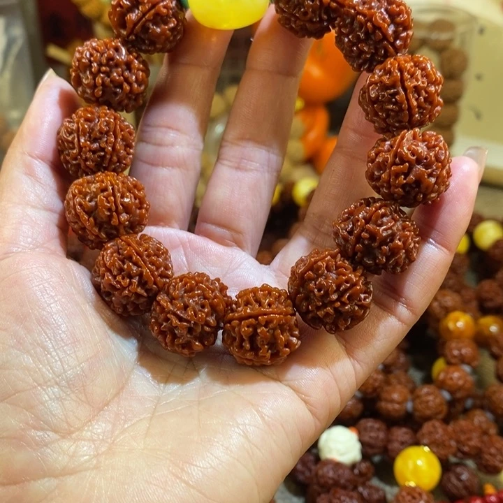 金刚菩提手串20216玉化桶