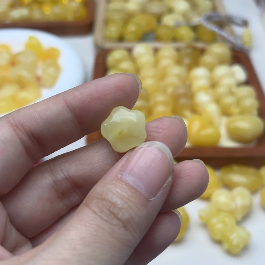 【闪购商品】未镶嵌蜜蜡裸石配饰