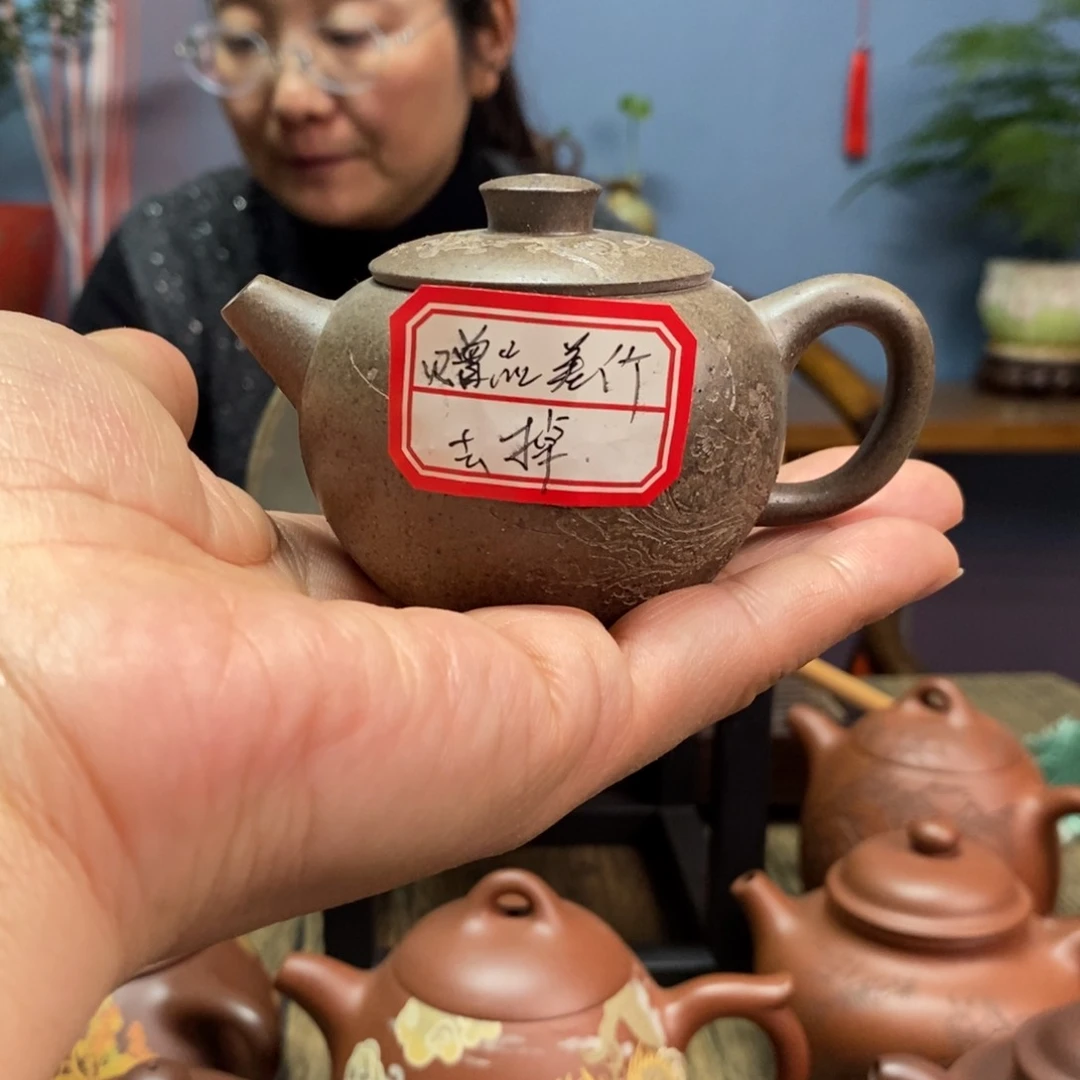 本山绿泥茶壶?*?芝麻绿泥巨轮