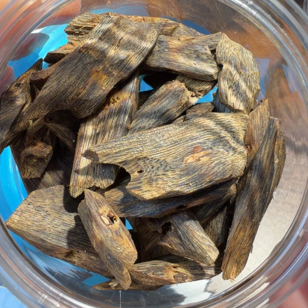 宣***沉香碎屑沉香陆河老牛干块料31克