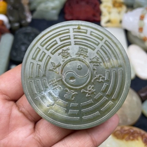 和田玉颈饰未镶嵌54