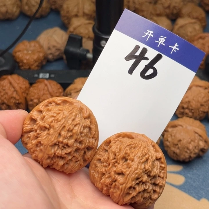 文玩核桃吊坠南疆 40精修 46