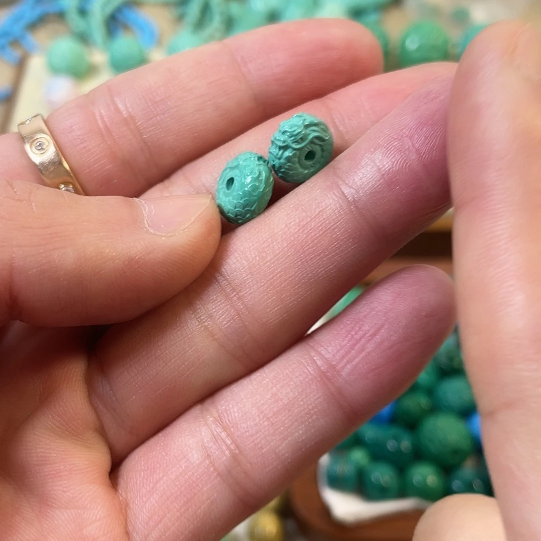 手工雕刻配饰尺寸10