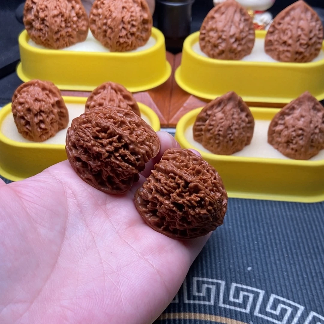文玩核桃吊坠满天星