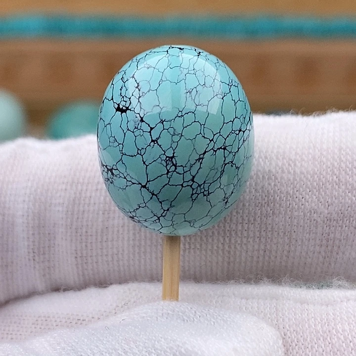 绿松石未镶嵌珠宝奇石16