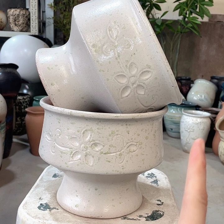 紫砂花盆正品口21高18。z z z