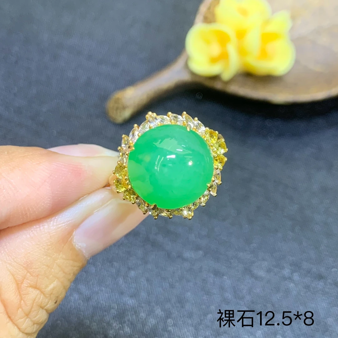 冰润阳绿正圆蛋面天然翡翠A货戒指11.6/JM饱满细腻 时尚优雅大方