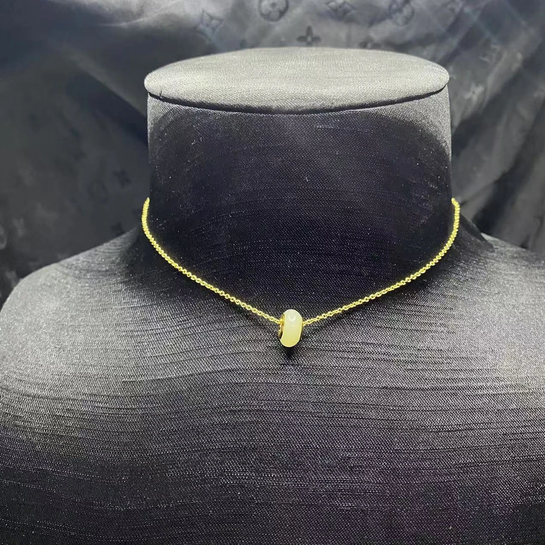 【玉合缘】天然和田玉足金镶嵌-面包扣吊坠 2255