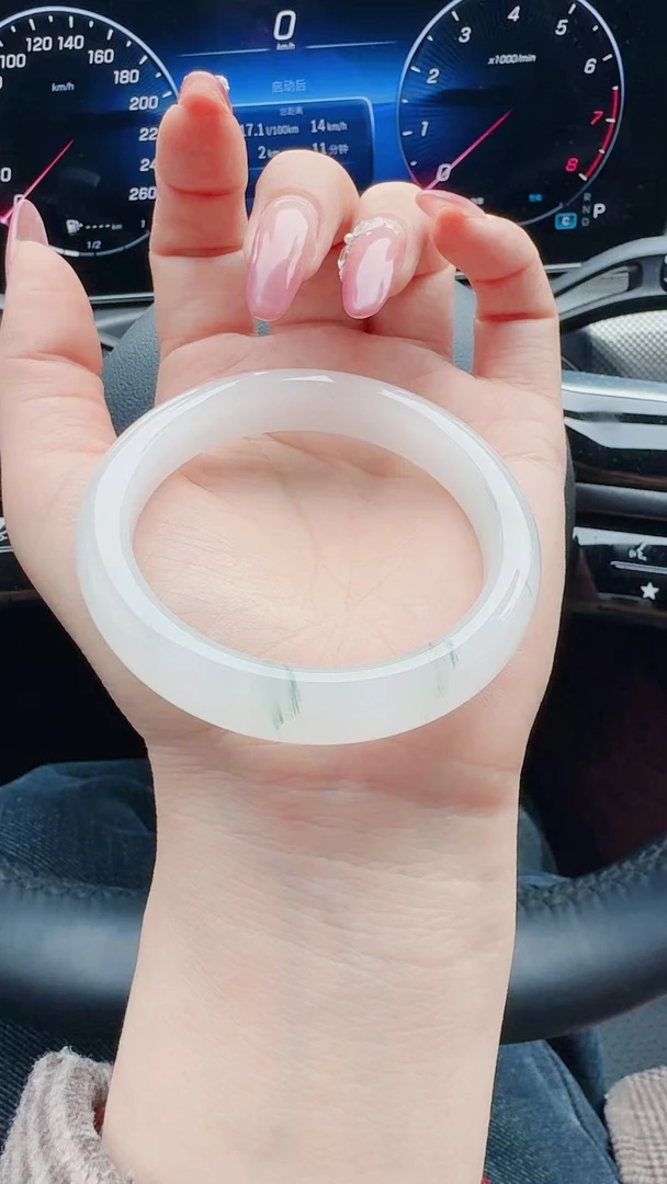 金丝玉白月光天山翠手镯--多样性发货