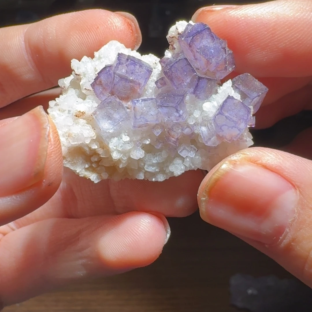 m**o月下珠宝严选矿物