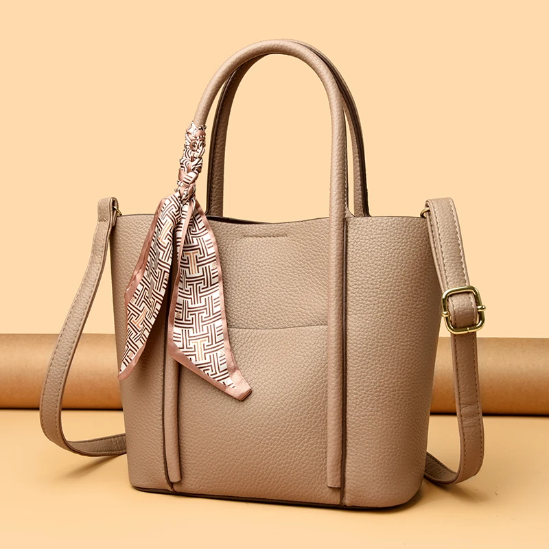 正品专柜女包斜挎包简约托特包复古大容量包包时尚百搭通勤单肩包