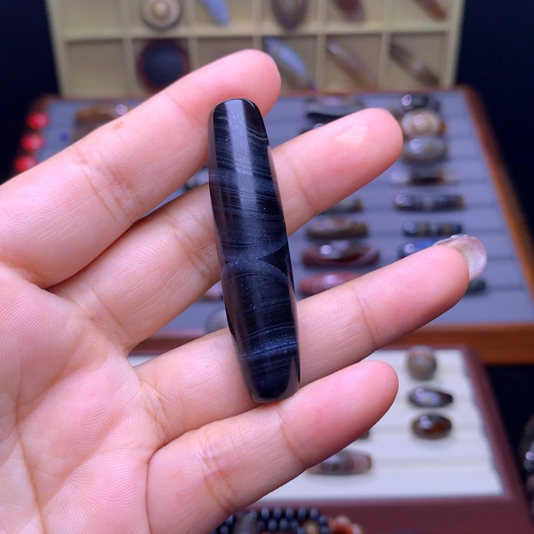 停***雲玛瑙/玉髓颈饰未镶嵌