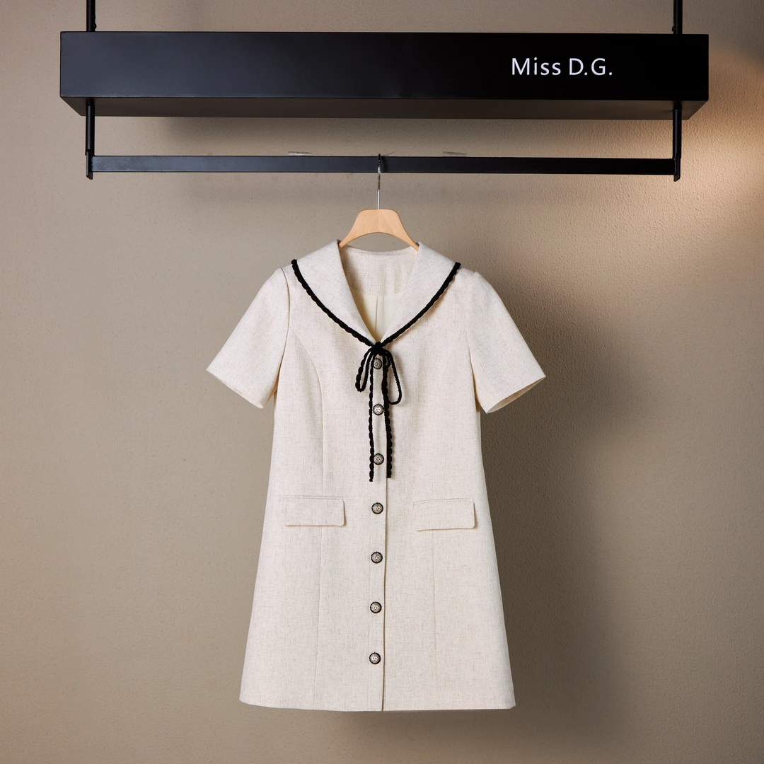 MissD.G.2025夏季显瘦短袖水手领小香风连衣裙气质短裙XH-J242