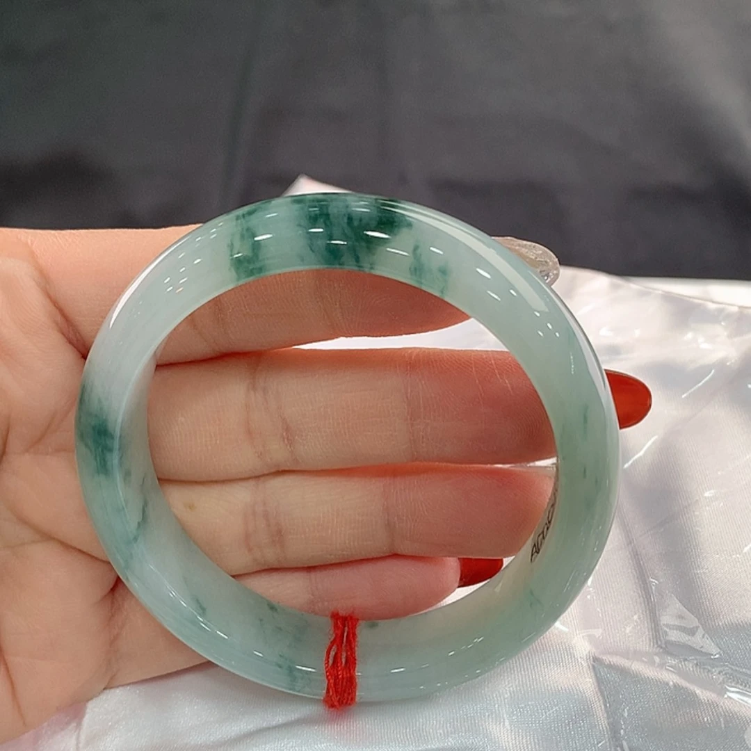 【闪购商品】翡翠手镯未镶嵌56，55/56