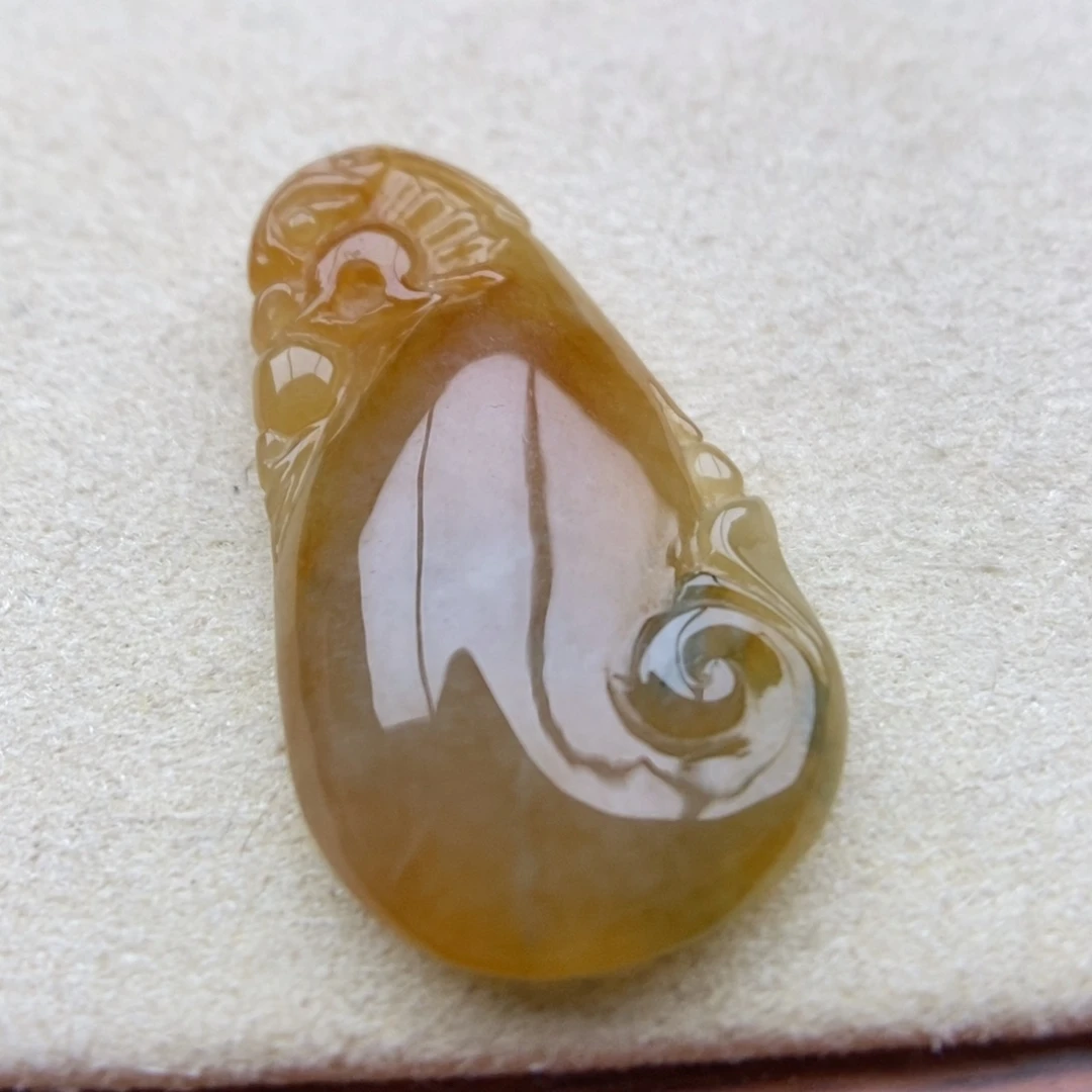 翡翠未镶嵌颈饰吊坠