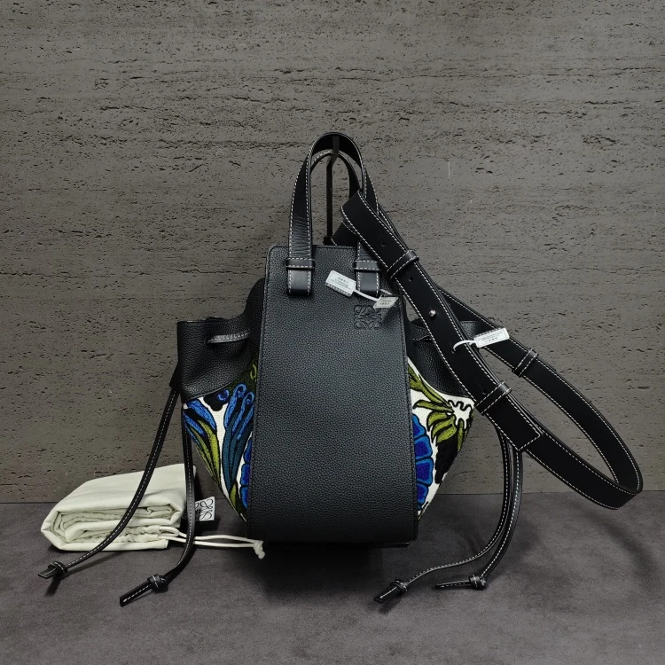 95新 LOEWE/罗意威 /KIKI/单肩包/16579234