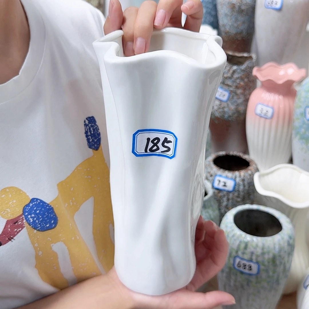 185号陶瓷高24厘米一个