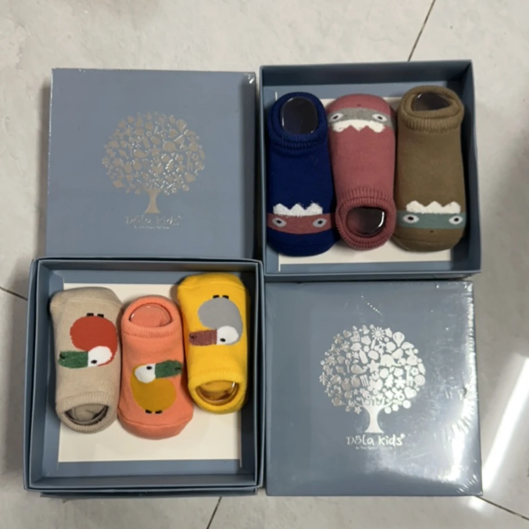 盒装宝宝毛圈防滑短袜