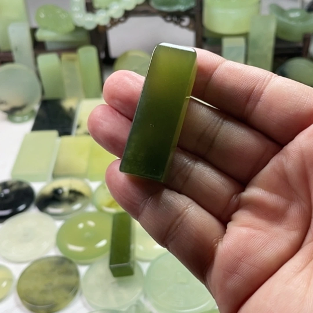 【闪购商品】未镶嵌岫玉挂件宿**风