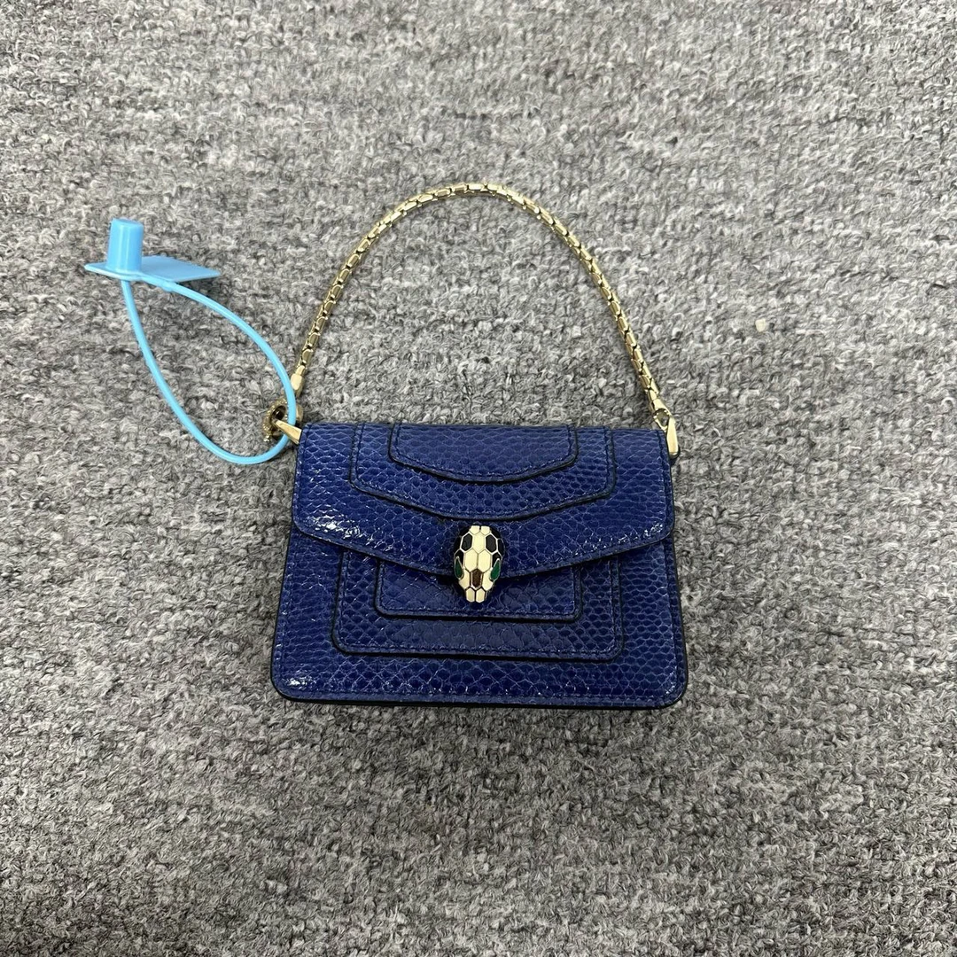 99新 BVLGARI/宝格丽 蓝色 水蛇皮 小废包