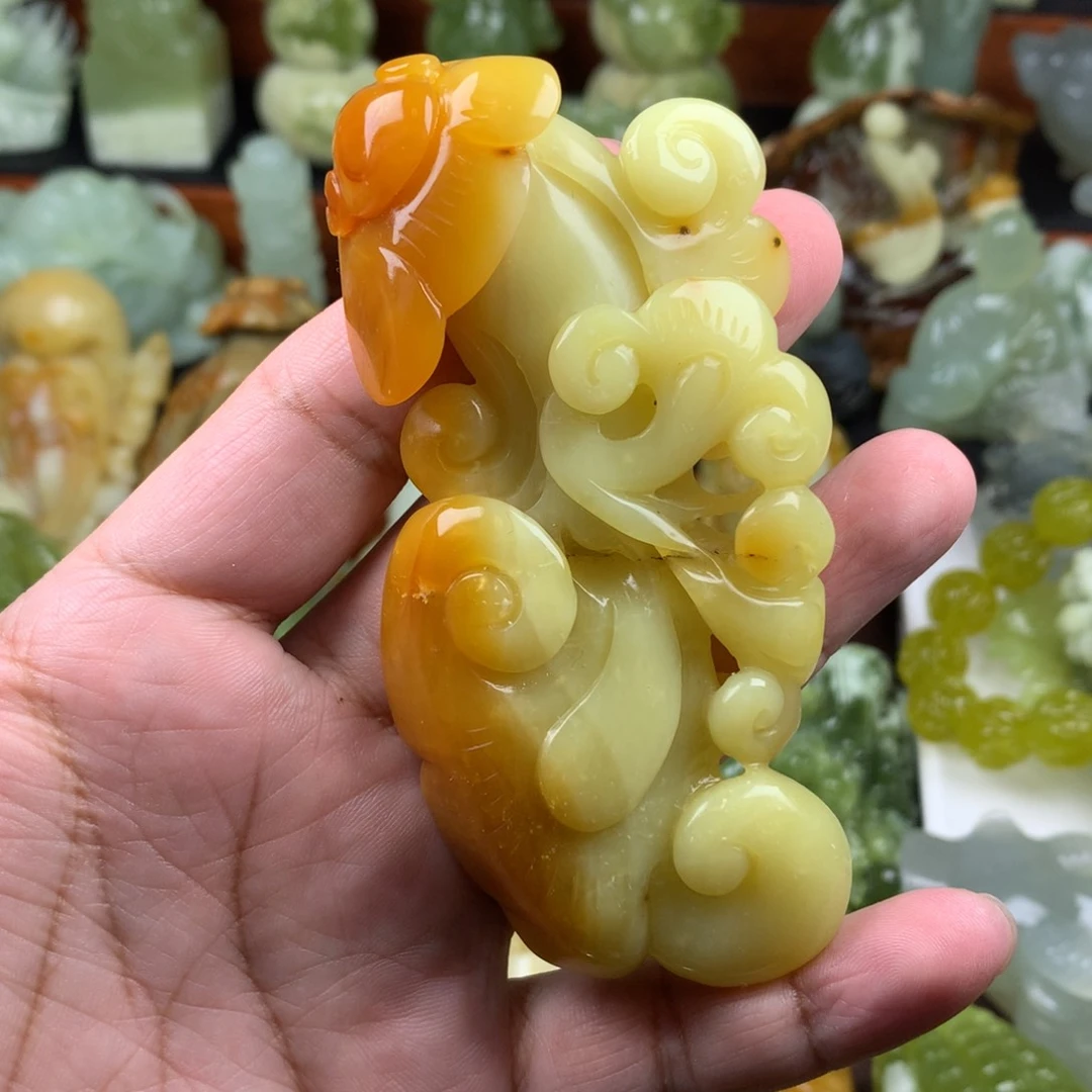 岫玉手把件未镶嵌