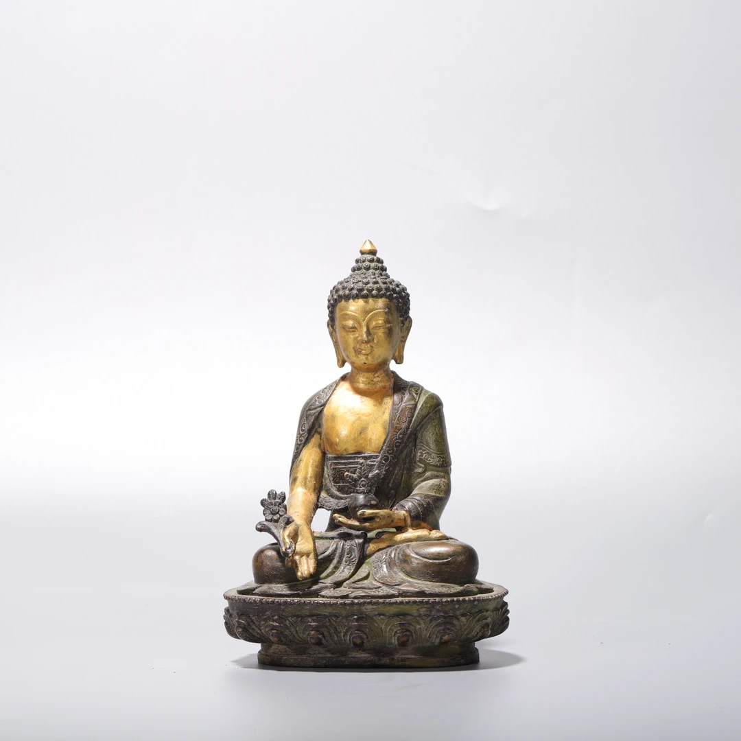 lot21 G清代  泥金释迦摩尼