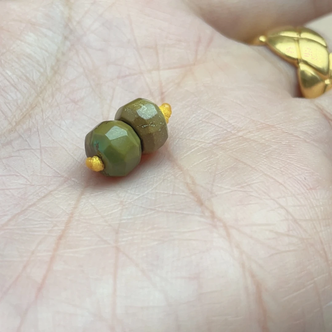 南红玛瑙未镶嵌珠宝奇石