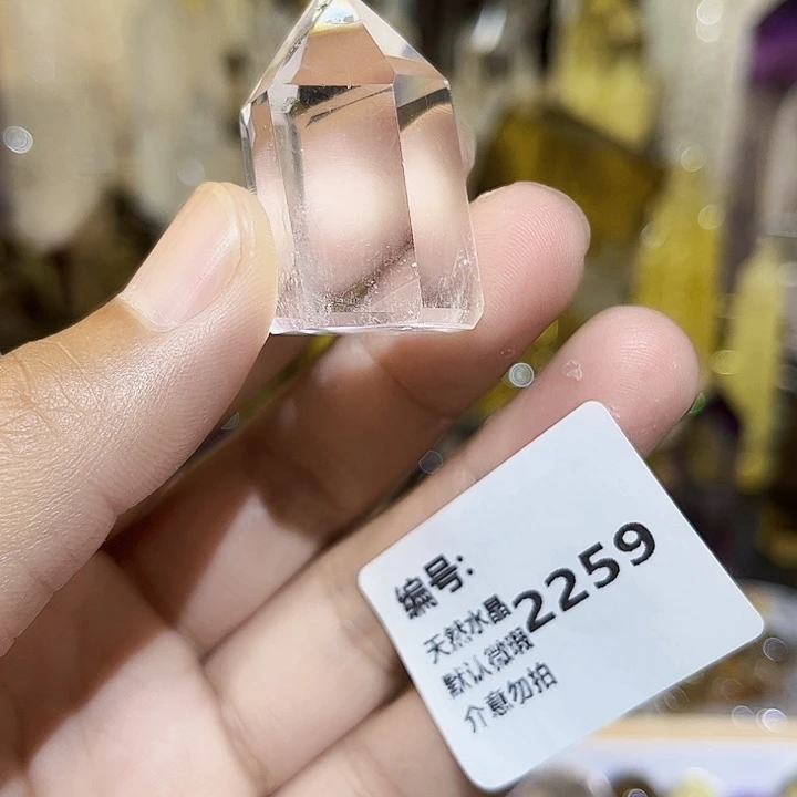 未镶嵌颈饰水晶柱