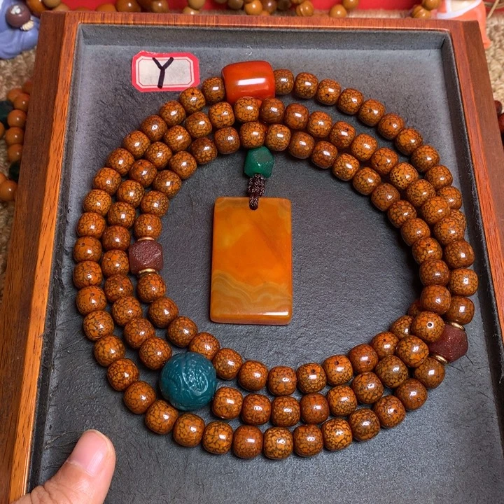 星月菩提吊坠菩提
