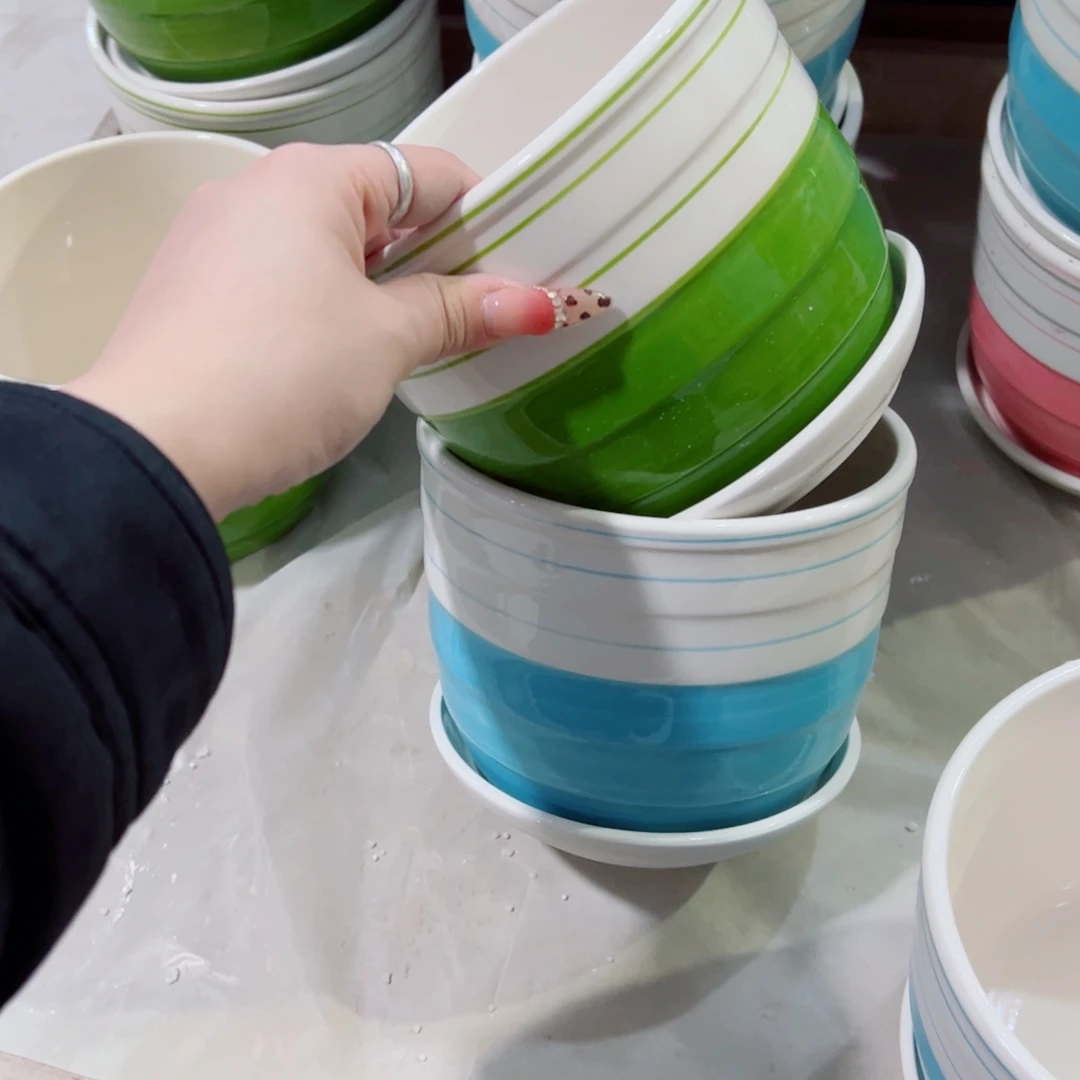 有孔，陶瓷花盆满10米包邮发货