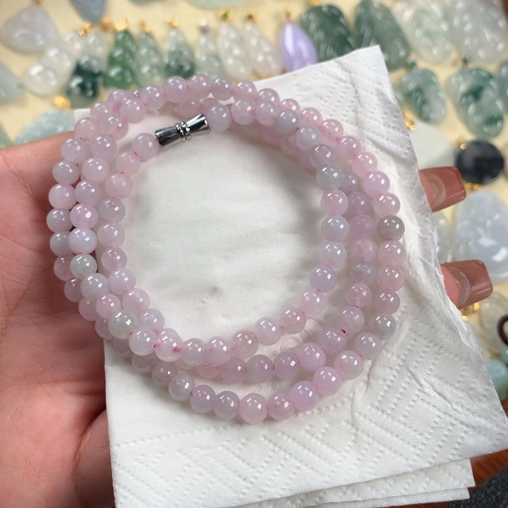 翡翠颈饰未镶嵌珠串