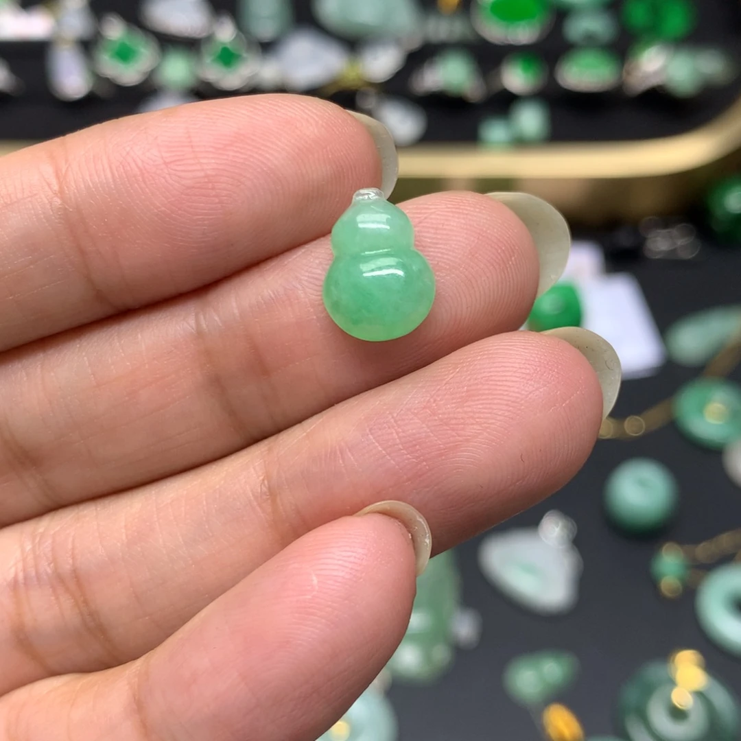 吊坠(不含链)未镶嵌翡翠有纹裂