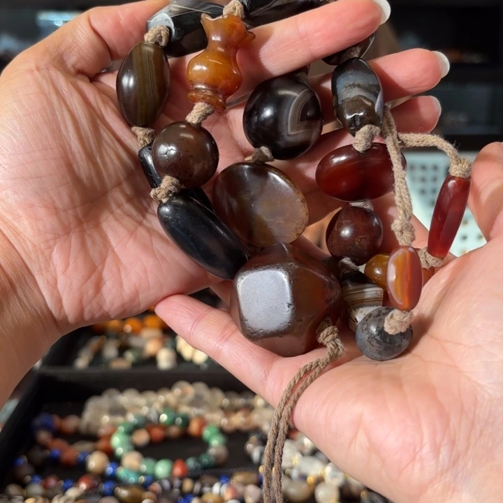 玛瑙/玉髓未镶嵌颈饰