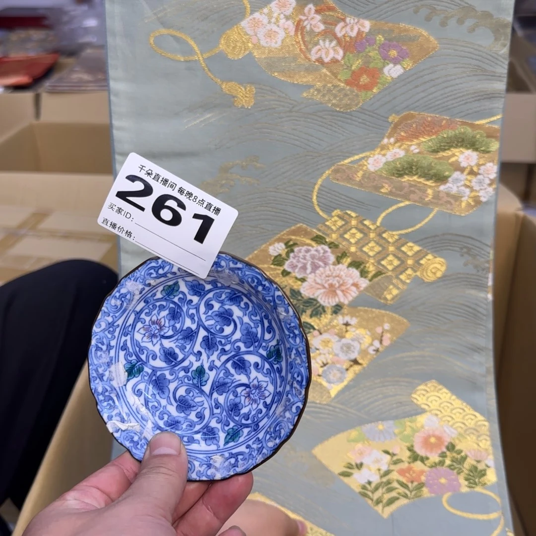 手工艺品琉璃王*小雨