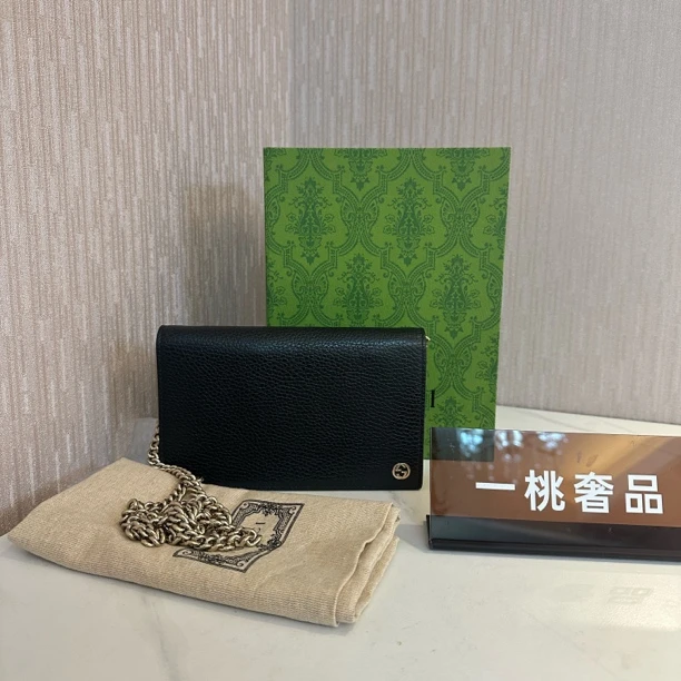 95新 GUCCI/古驰 一桃/古驰 马蒙woc黑色斜挎
