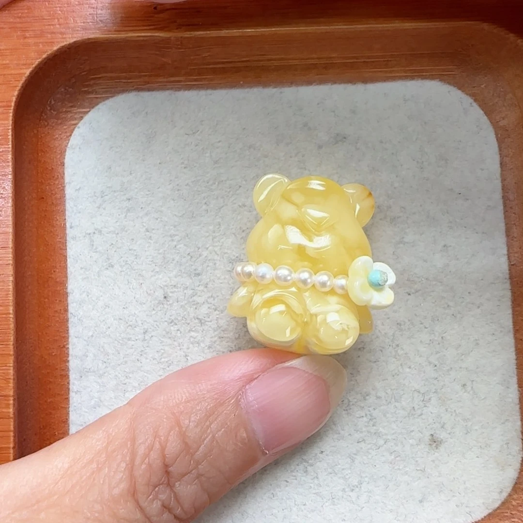 琥珀未镶嵌珠宝奇石定制