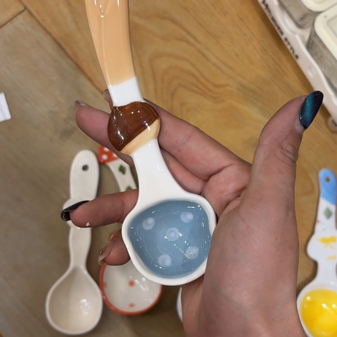 瓷G****n一个一个一个一个