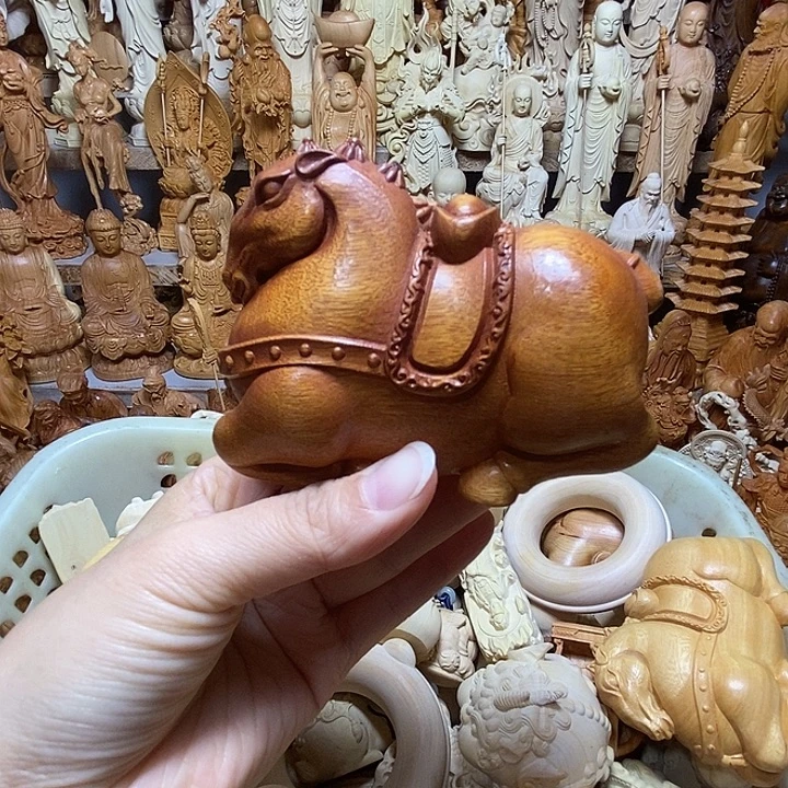 柏木（崖柏）唐马手把