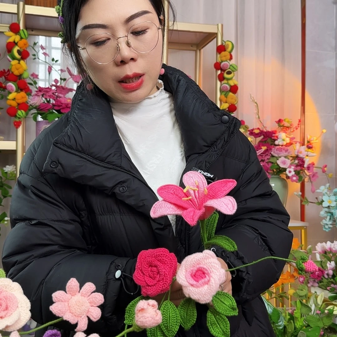 手工钩织设计花束