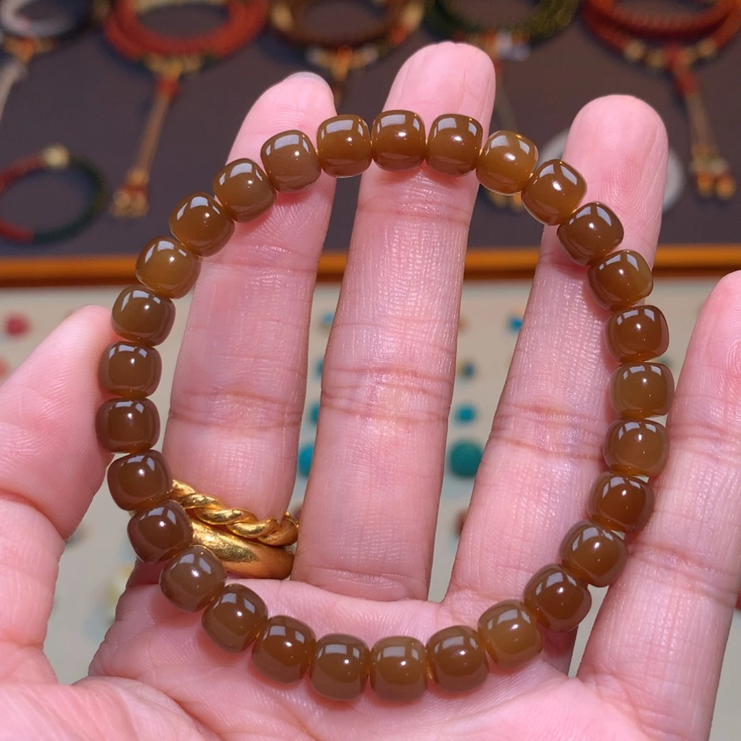 和田玉（糖玉）未镶嵌颈饰