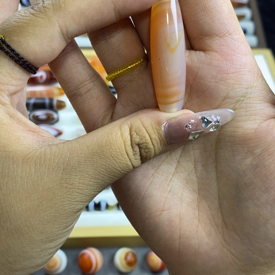 玛瑙/玉髓颈饰未镶嵌动**星