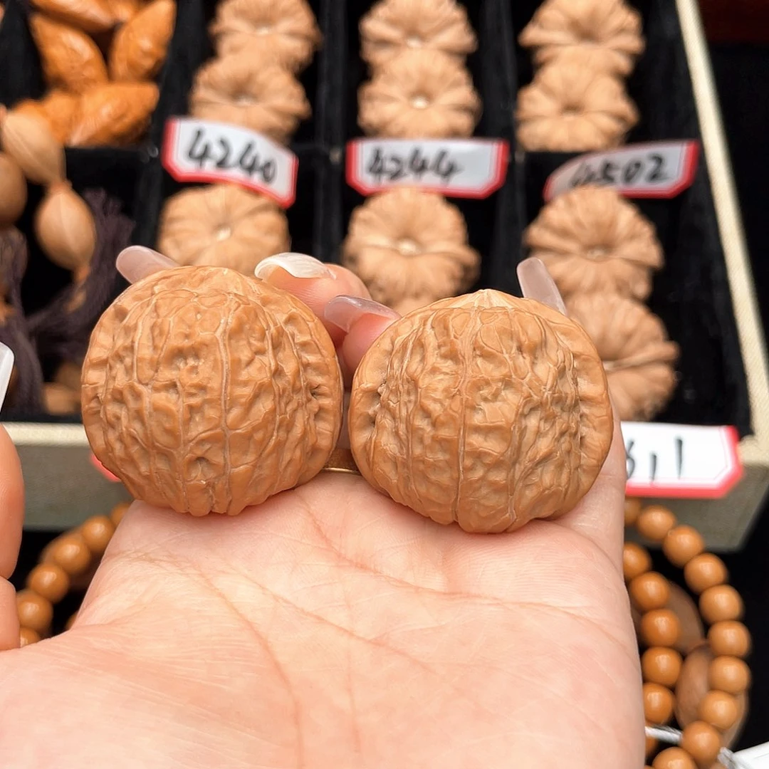 文玩核桃把件37一字深凹底近正肩全品无修大红皮3703